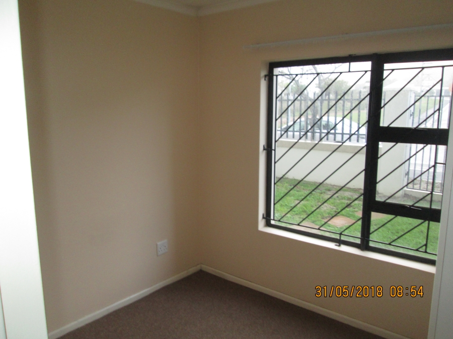 To Let 2 Bedroom Property for Rent in Burgundy Estate Western Cape